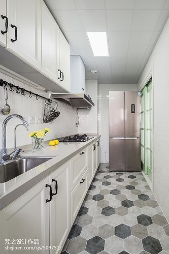 2018面積101平美式三居廚房裝修實景圖片大全餐廳櫥柜美式經(jīng)典廚房